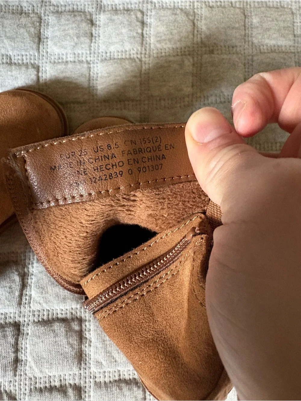 H&M Suede Chelsea Boots